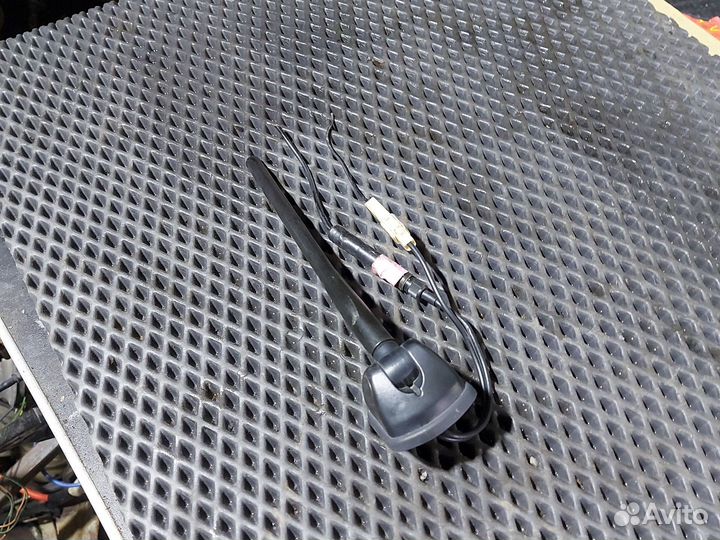 Антенна штатная для Mitsubishi Lancer X 10