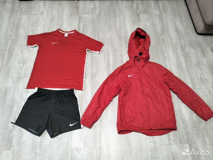 Спортивная форма Nike