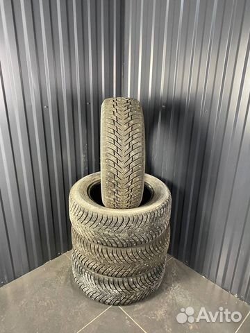 Nokian Tyres Hakkapeliitta 8 215/60 R16 99T