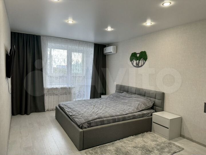 2-к. квартира, 62 м², 8/10 эт.