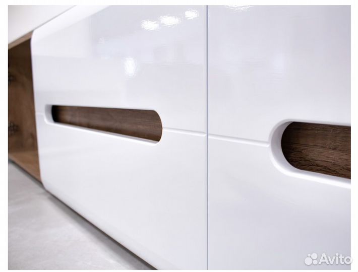 Тв тумба 1800 мм дуб каньон/белый