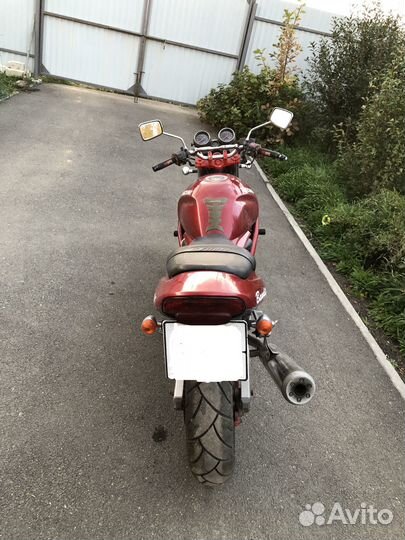 Suzuki Bandit GSF 250, 1996