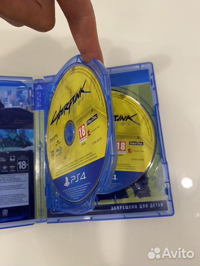 Cuberpunk 2077 ps4 Stellbook + Comicbook