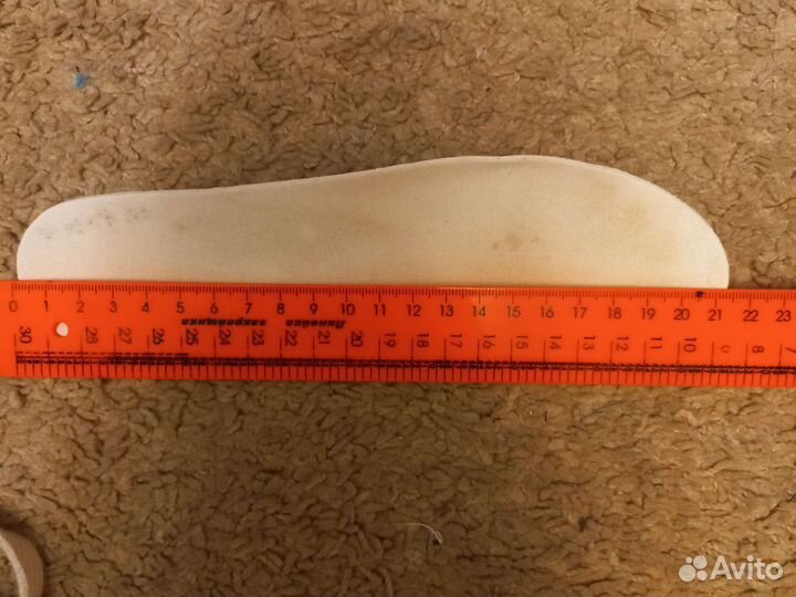 Коньки фигурные для девочки разм 33