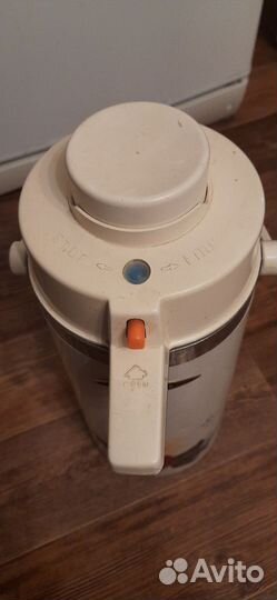 Термос времен СССР с стеклянной колбой