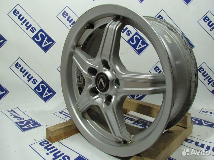 Диски Lexus R16 Литые 5x114.3 J6.5 CH