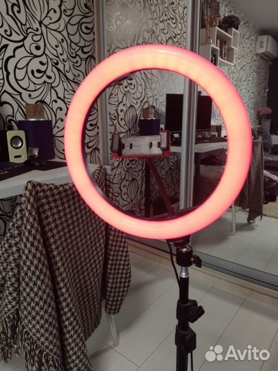 Штатив для телефона с подсветкой