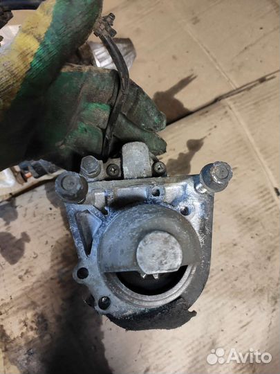 Infiniti QX56 JA60 armada стартер