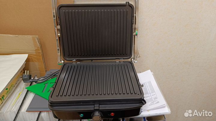 Электрогриль Sinbo SSM-2571 новый