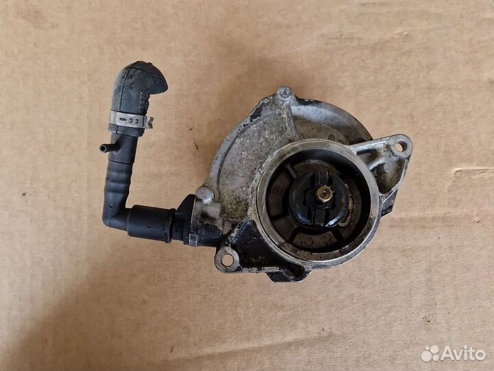 Вакуумный насос 057145100ac, Audi Q7 3.0tdi