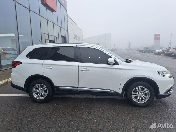Mitsubishi Outlander 2.0 CVT, 2016, 94 741 км