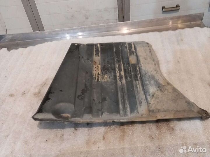 Защита антигравийная Мерседес