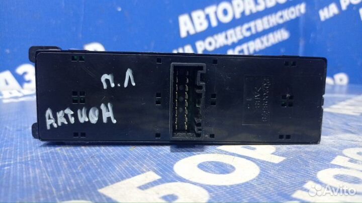 Блок управления стеклоподъемниками Ssangyong