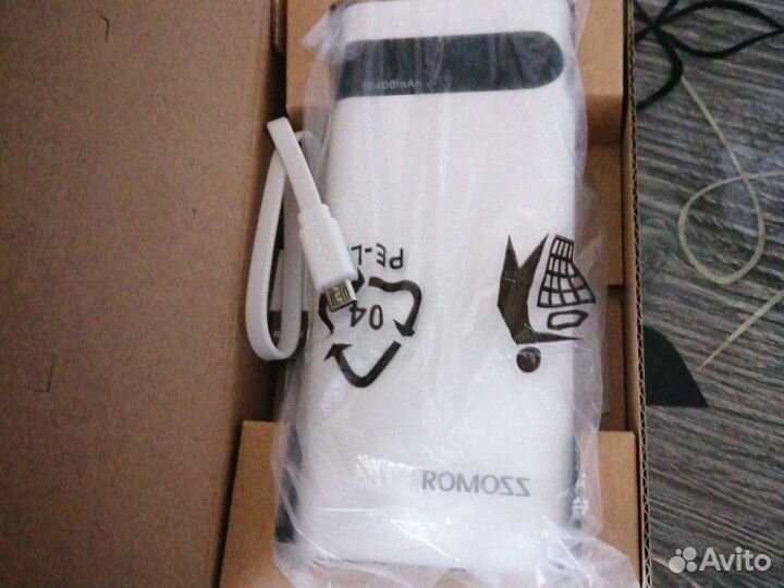 Пауэрбанк новый, литий-ионный