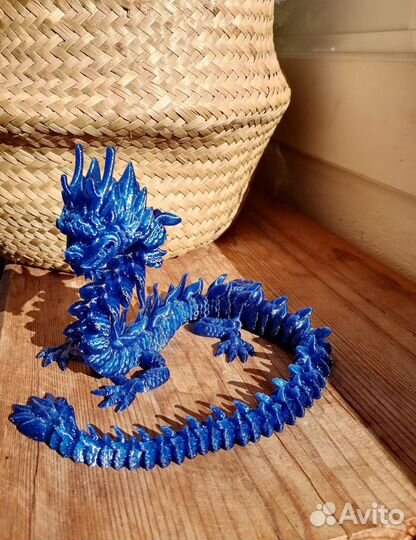 Дракон подвижный кристальный, аксолотль