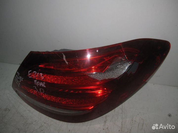 Фонарь задний правый Mercedes-Benz E-Class W213