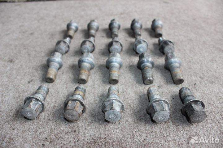 Болты колесные M14 комплект Mercedes (20шт)