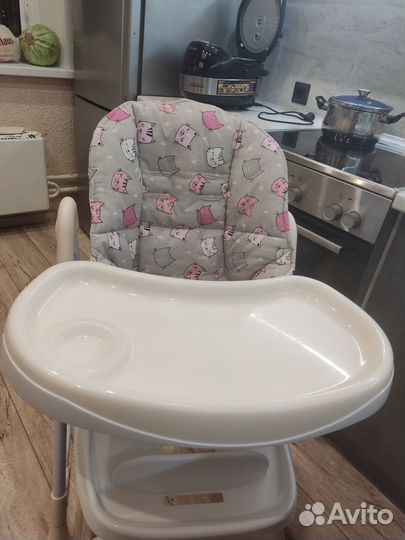 Стульчик для кормления babyton