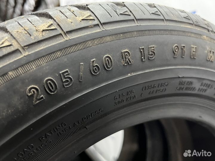 Continental WinterContact SI 205/60 R15 91H