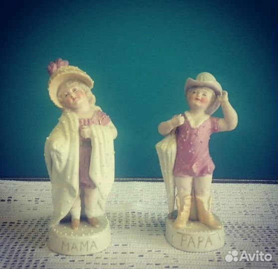 Статуэтки парные фарфоровые, Европа