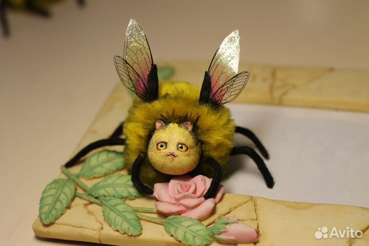 Игрушка в смешанной технике- Кото-Пчёло-Паук