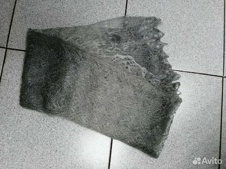 Оренбургский пуховый платок