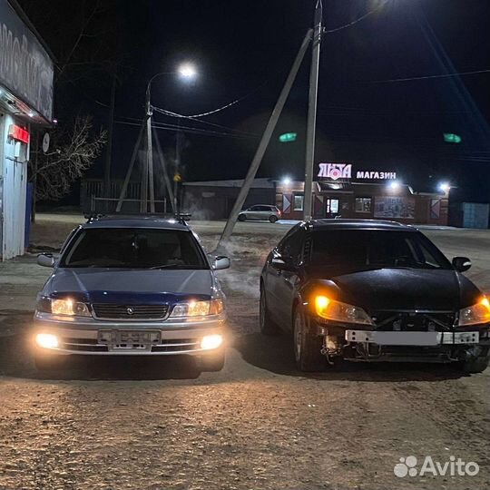 Toyota Mark II Wagon Qualis 2.2 AT, 1999, 93 000 км