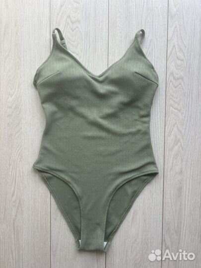 Купальник женский слитный 42 44