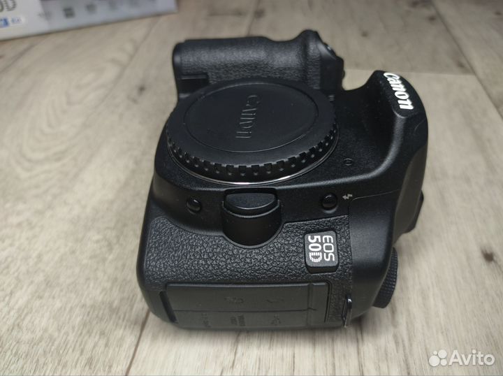 Зеркальный фотоаппарат canon 50d
