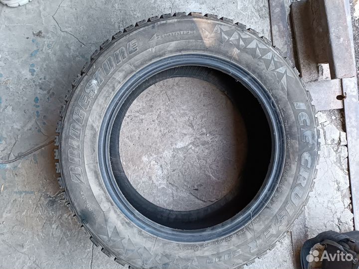 Bridgestone Ice Cruiser 5000 215/60 R16 95