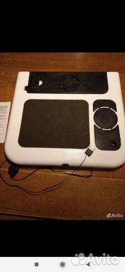 Портативный столик для ноутбука с охладителем E-Ta