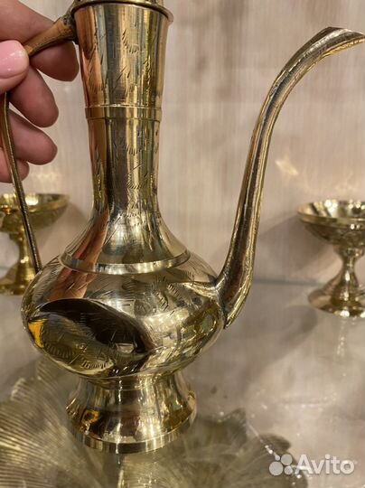 Кувшин латунь
