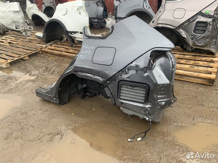 Четверть задняя правая Toyota Rav4 XA50 2020г