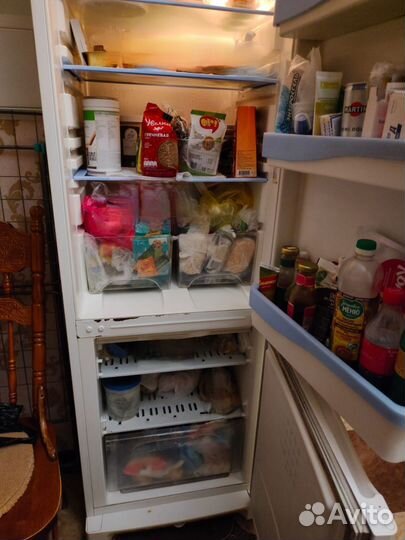 Холодильник бу indesit