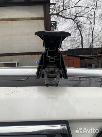 Поперечины на рейлинги Mercedes