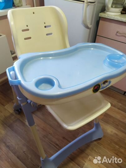 Стульчик для кормления jetem
