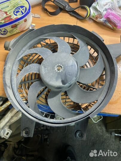 Вентилятор кондиционера с диффузором Kia Joice