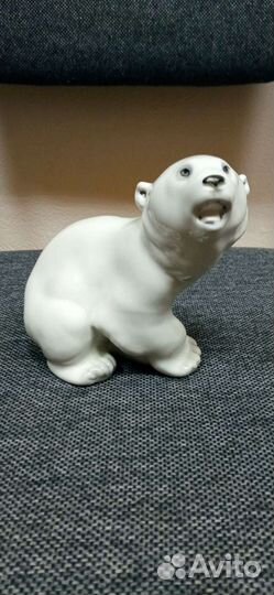 Фарфоровая статуэтка медведь лфз