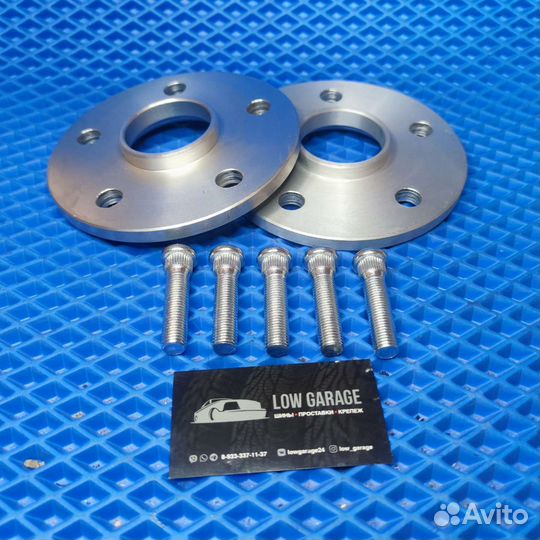 Проставки сквозные 2шт 5х114.3 66.1 10мм + Шпильки