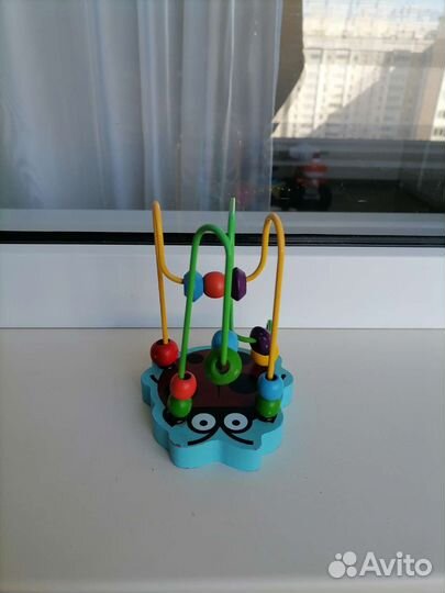 Игрушки развивающие для детей