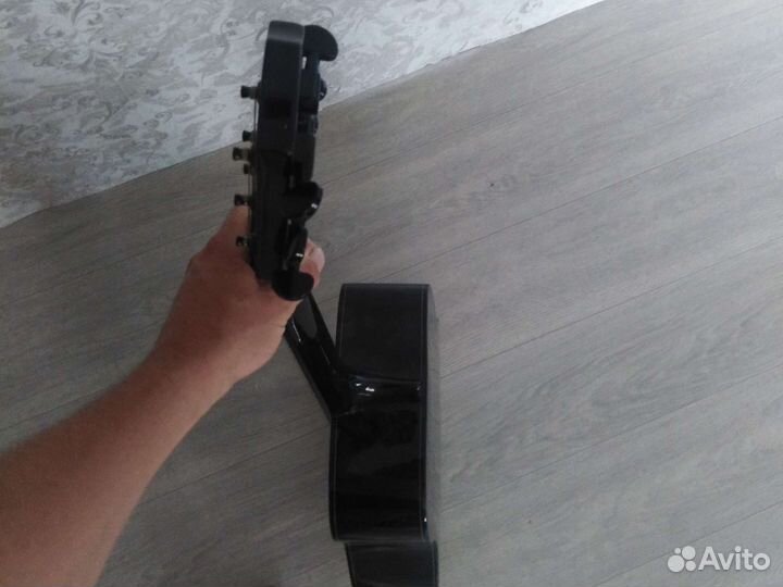 Акустическая гитара