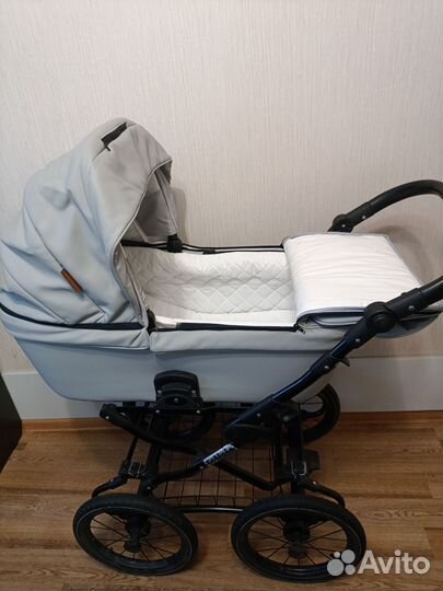 Коляска-люлька 1в1 Pituso для новорожденных