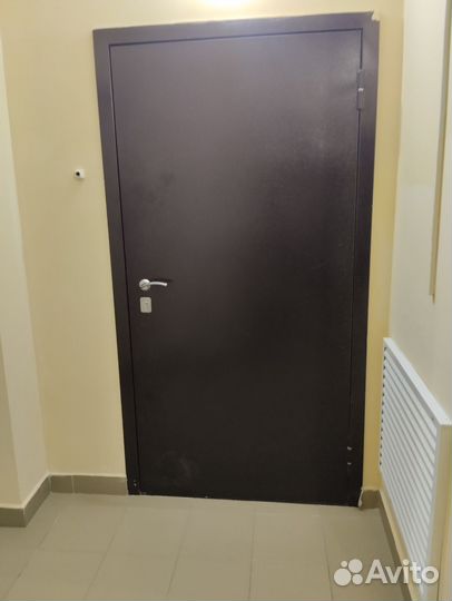 Дверь входная металлическая
