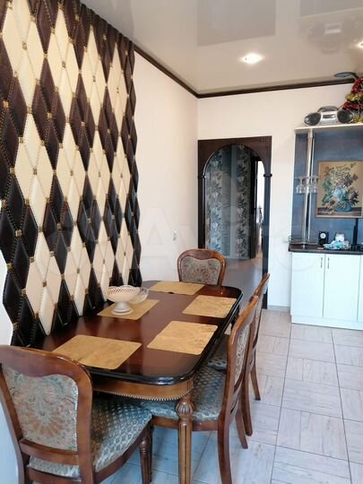 2-к. квартира, 60 м², 2/15 эт.