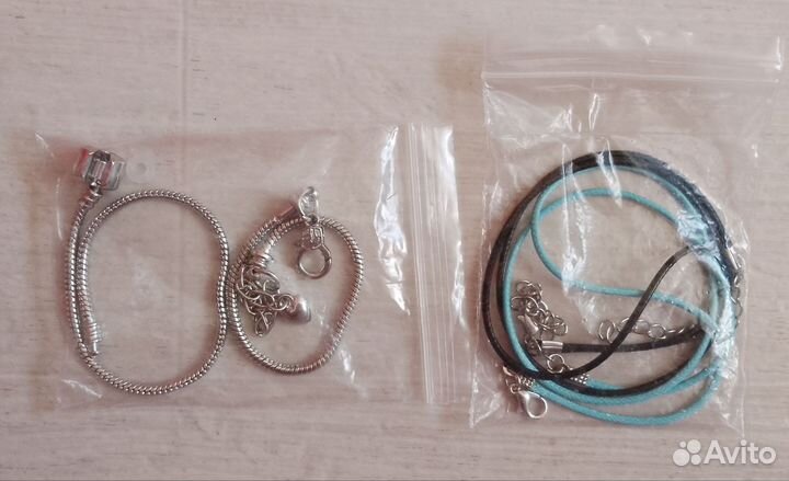 Набор для создания браслетов и бус