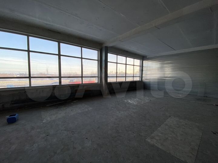 Торговое / производство / склад, красная линия от