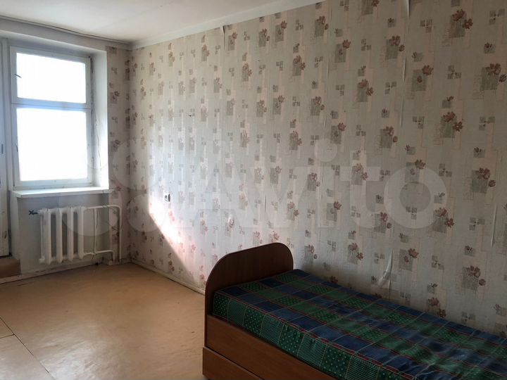 4-к. квартира, 80 м², 9/10 эт.