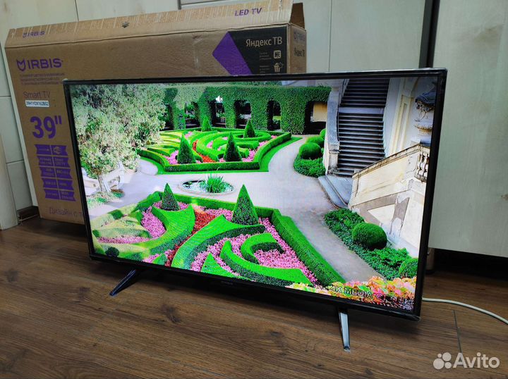 Телевизор диагональ 100 см Wi-Fi Smart TV 2023г