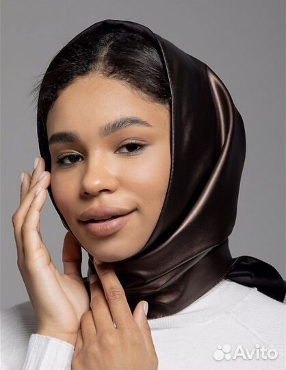 Косынка кожаная )новая