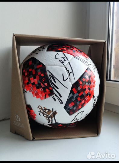Оригинальный мяч Чемпионата Мира с автографами